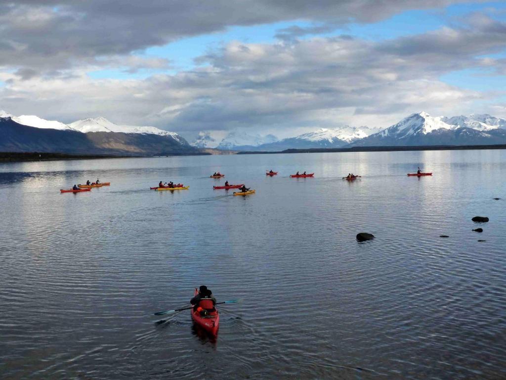 Kau Lodge Puerto Natales Exterior foto